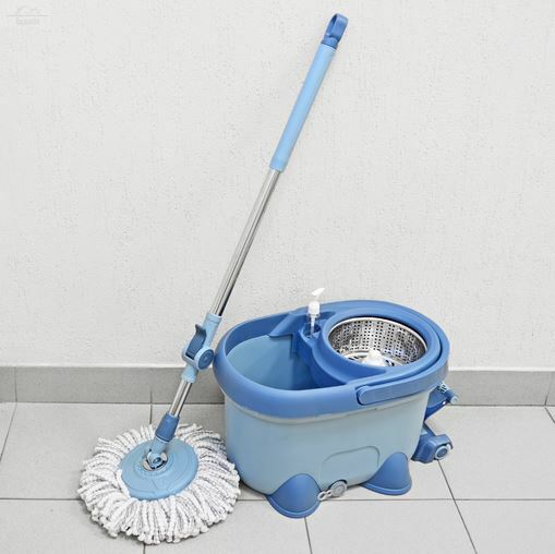 Ведро с отжимом, со шваброй, насадка из микрофибры Ведро с отжимом, со шваброй, насадка из микрофибры