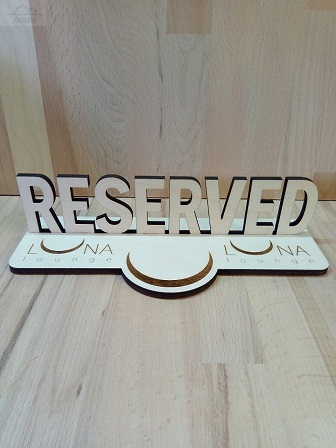 Подставка "Резерв" с логотипом "Луна" 220*70*50мм, фанера лакированная Подставка "Резерв" с логотипом "Луна" 220*70*50мм, фанера лакированная