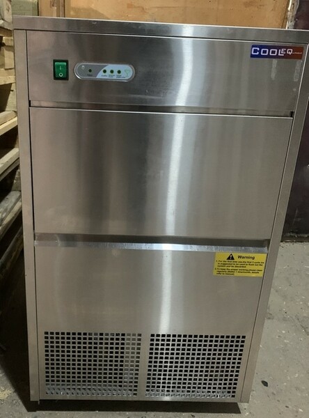 Льдогенератор пальчикового льда BF-50/БУ COOLEQ 50 11 воздушное Льдогенератор пальчикового льда BF-50/БУ COOLEQ 50 11 воздушное