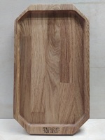 Доска для подачи 360х210х20 мм с углубление 320х190мм, углы скошенны с логотипосм "ТАРАВАТ" ДУБ