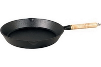Сковорода 30 см Н4 см  чугун  деревянная ручка  CHINA